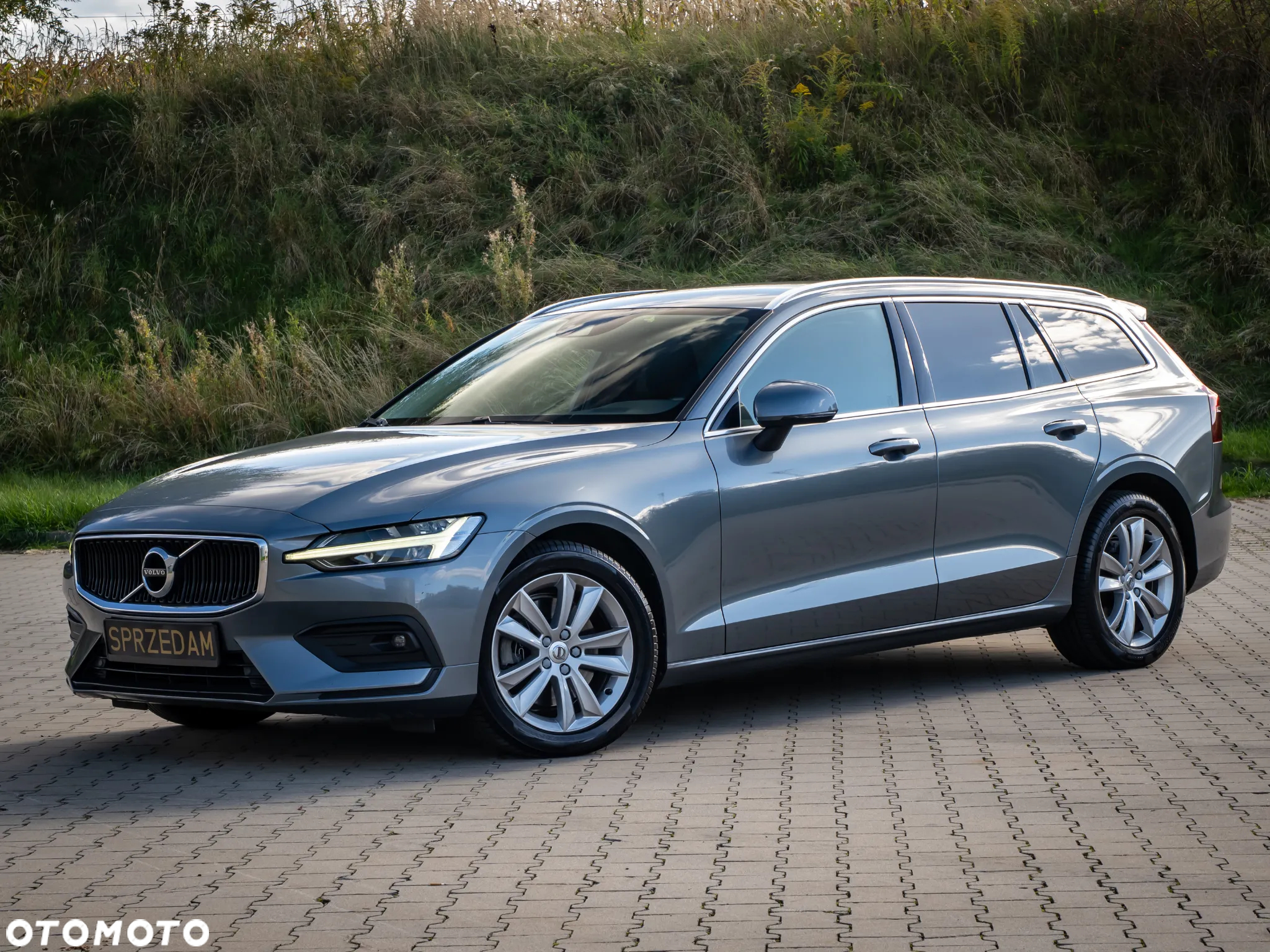 Volvo V60 B4 D Ultimate Bright - 12