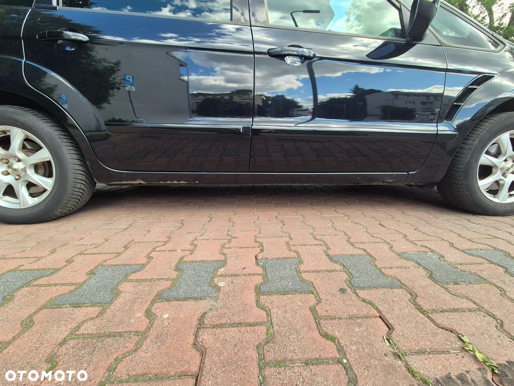 Ford S-Max 2.0 Titanium - 21