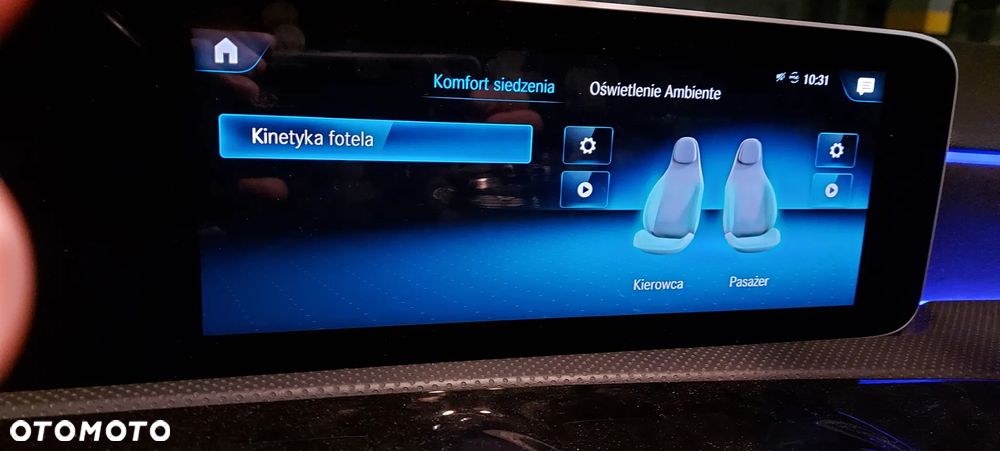Mercedes-Benz Klasa A 250 4-Matic AMG Line 7G-DCT - 12
