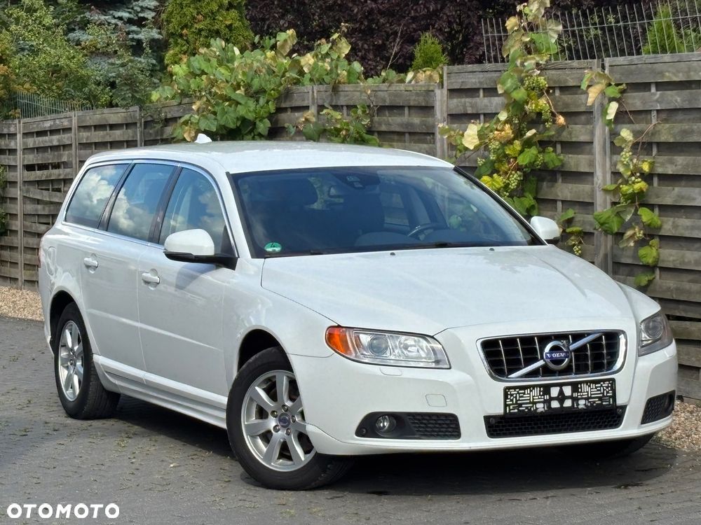 Volvo V70 D3 Kinetic - 26