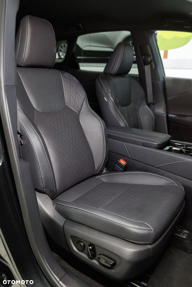 Lexus RX 450h+ F Sport Design - 16