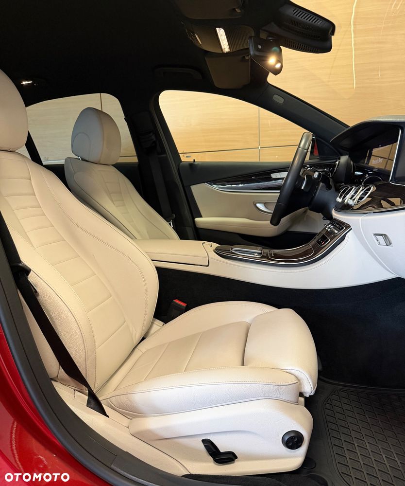 Mercedes-Benz Klasa E 220 d 4-Matic AMG - 8
