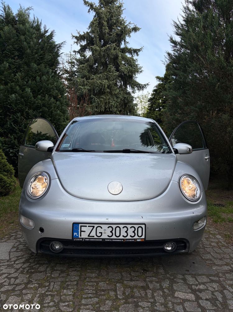 Volkswagen New Beetle - 3