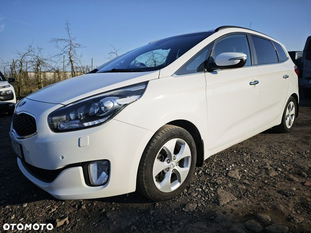 Kia Carens 1.6 GDI XL 7os - 26