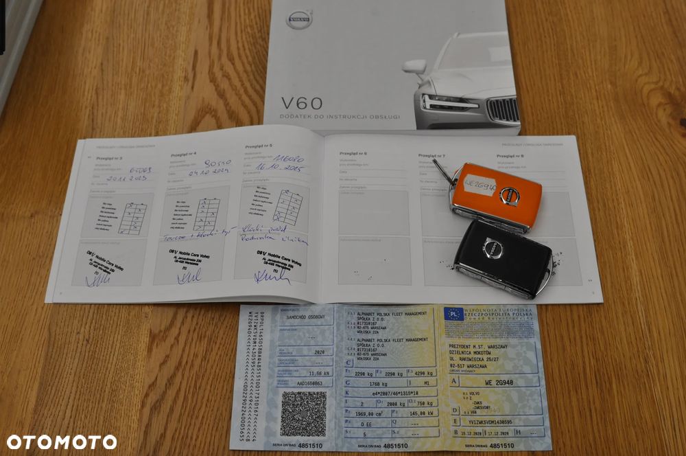 Volvo V60 D4 R-Design - 35