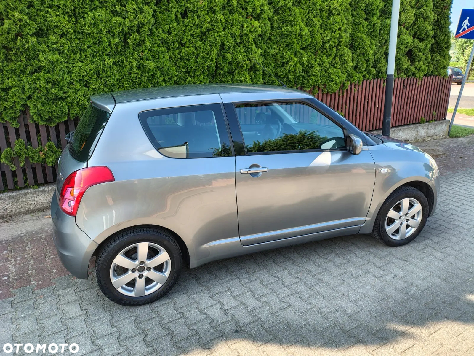 Suzuki Swift 1.3 A-M-T Comfort - 6
