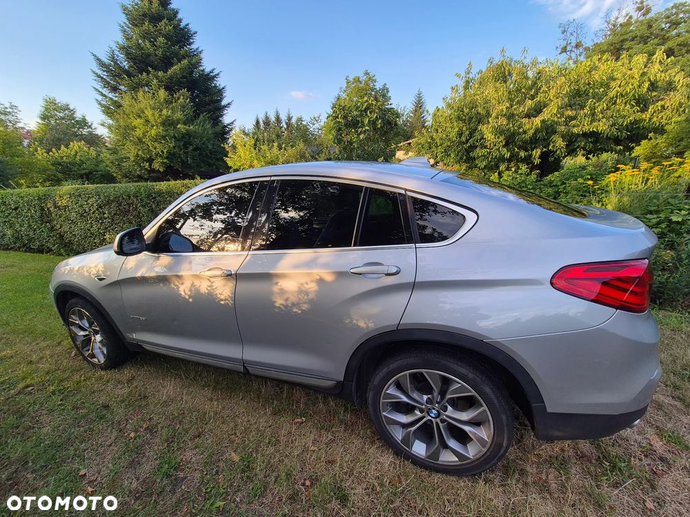 BMW X4 xDrive28i xLine - 3