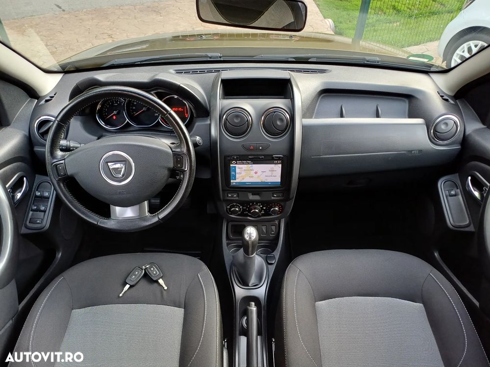 Dacia Duster SCe 115 2WD Prestige - 10
