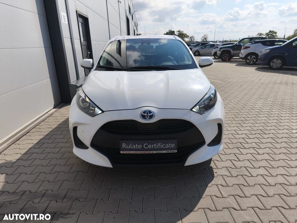 Toyota Yaris 1.5 VVT-i HSD Active - 3
