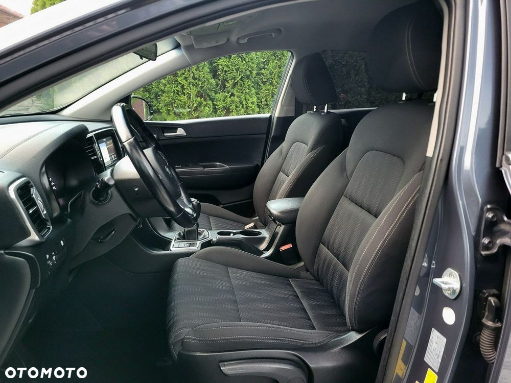 Kia Sportage - 12