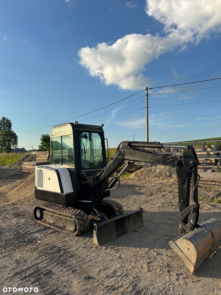 Bobcat EX120 - 1