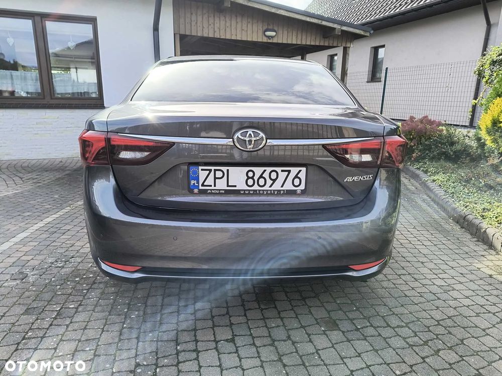 Toyota Avensis 1.8 Premium - 6