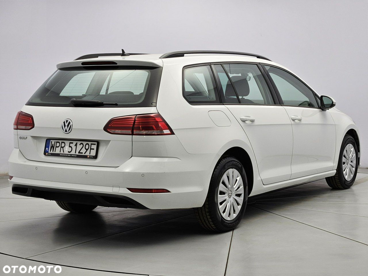 Volkswagen Golf - 5
