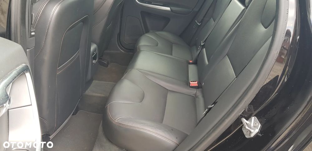 Volvo XC 60 D3 Geartronic Summum - 18