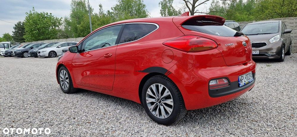 Kia ProCeed - 6