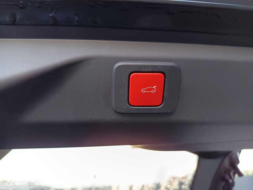 Peugeot 3008 1.2 Hybrid GT e-DCS6 - 14