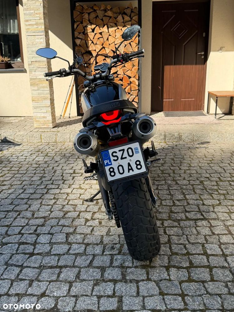 Ducati Scrambler - 4