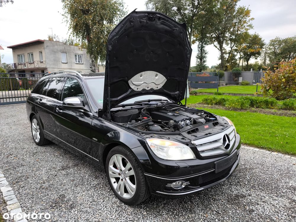 Mercedes-Benz Klasa C 180 T Kompressor Avantgarde - 34