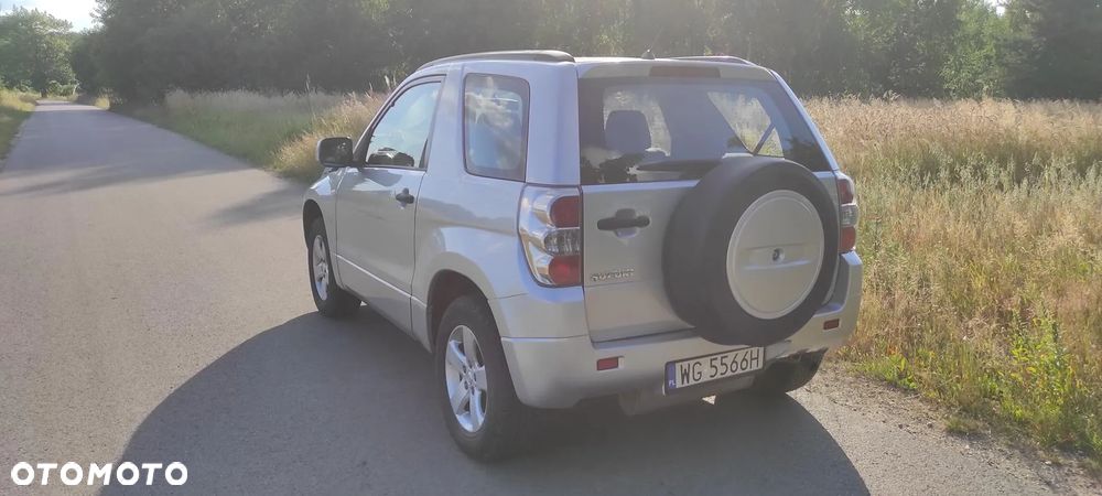 Suzuki Grand Vitara 1.6 - 5