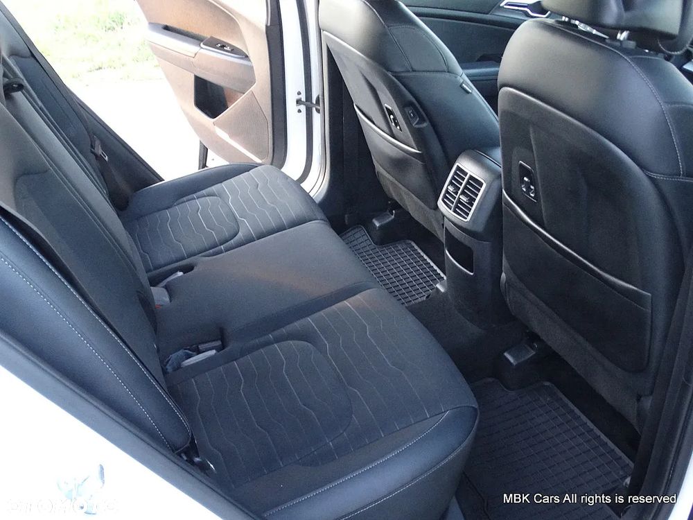 Kia Sportage 1.6 T-GDI Anniversary 2WD - 27
