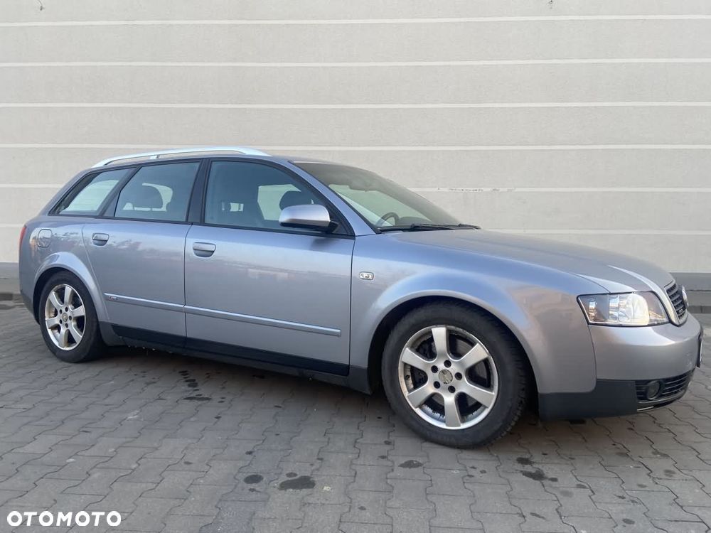 Audi A4 Avant 1.8 T quattro - 2