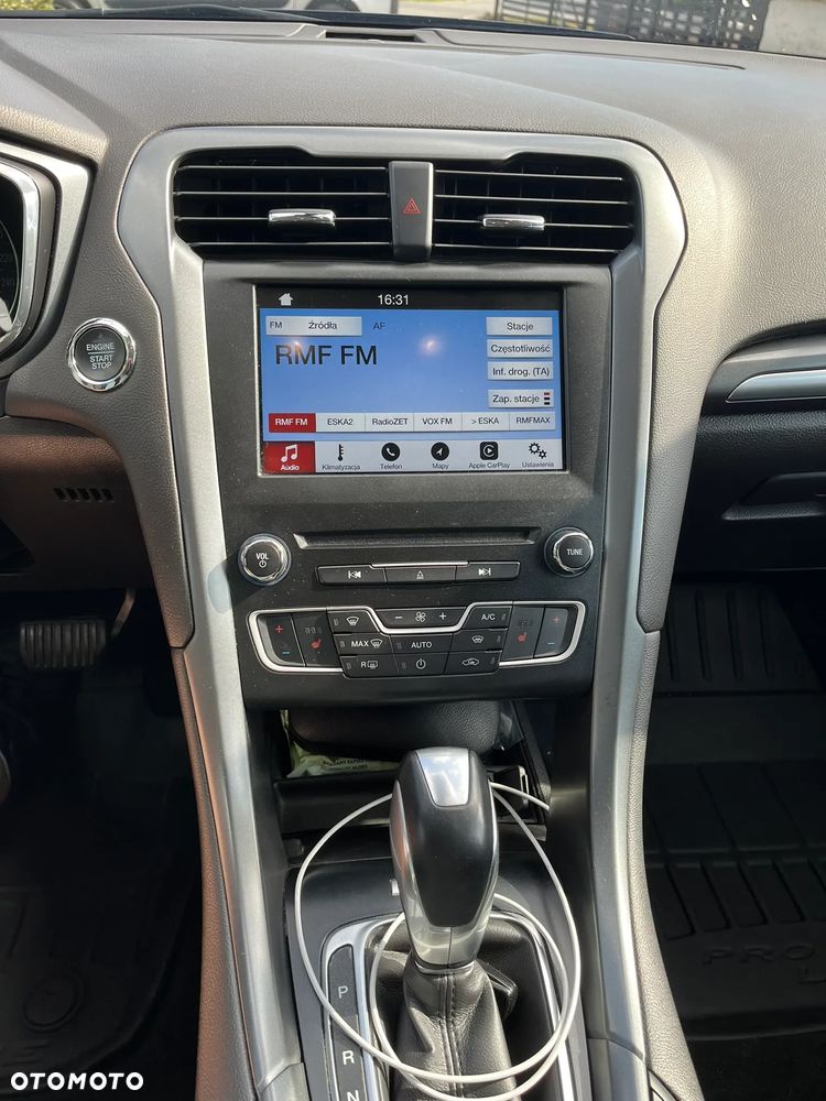 Ford Mondeo 2.0 TDCi Ambiente PowerShift - 4