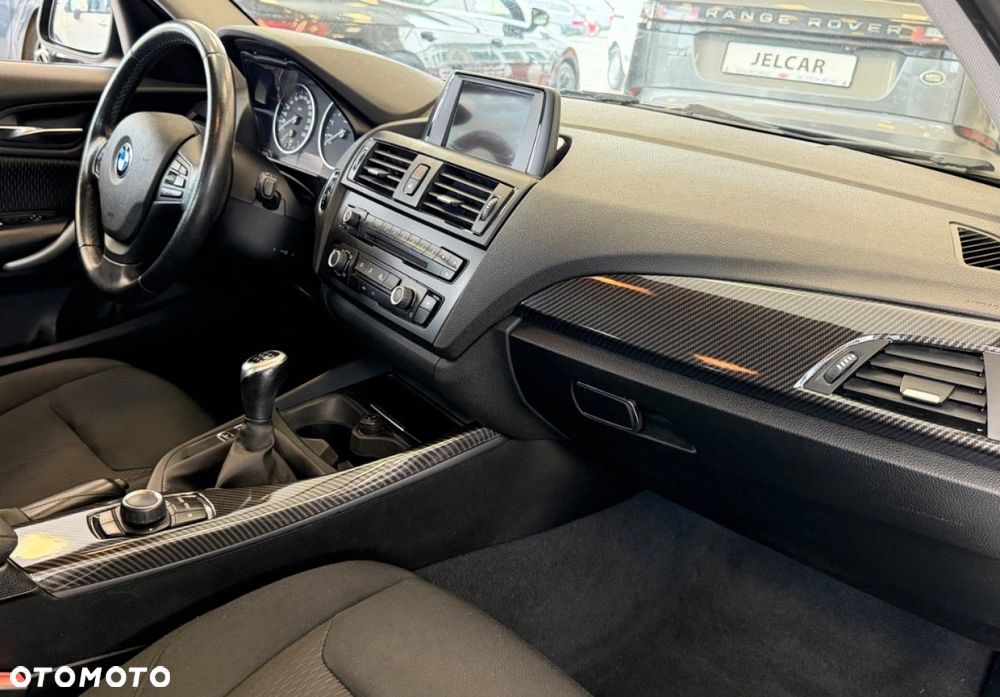 BMW Seria 1 116i - 15