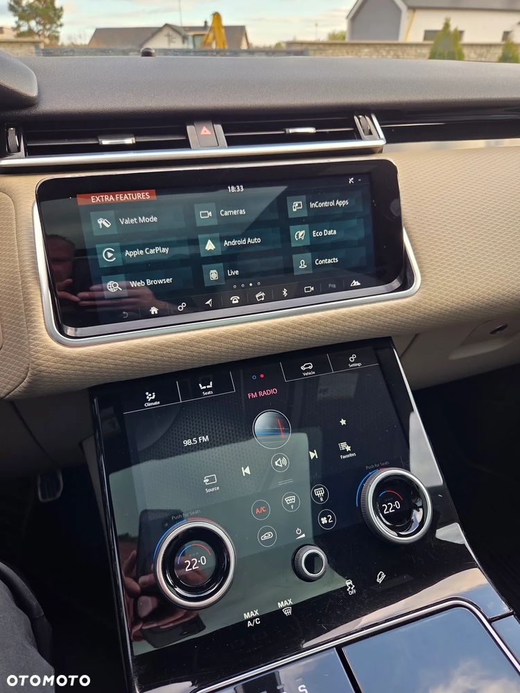 Land Rover Range Rover Velar 3.0 R-Dynamic SE - 23