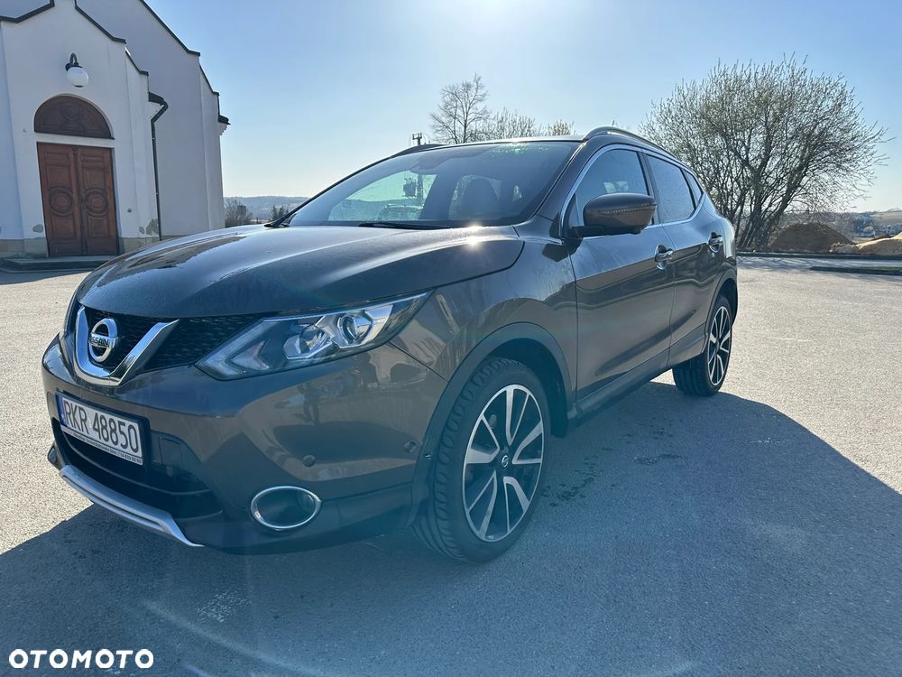 Nissan Qashqai - 2
