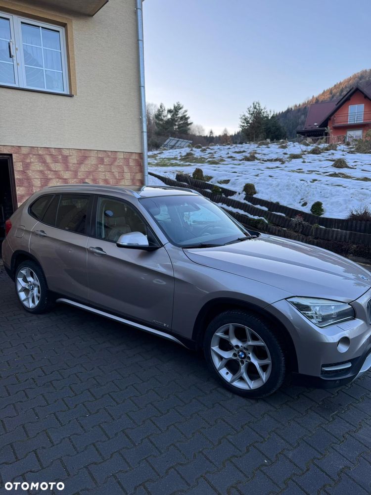 BMW X1 xDrive18d Sport Line - 6