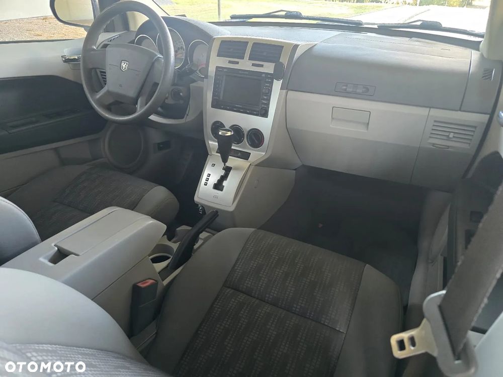 Dodge Caliber 2.0 CVT SXT - 10