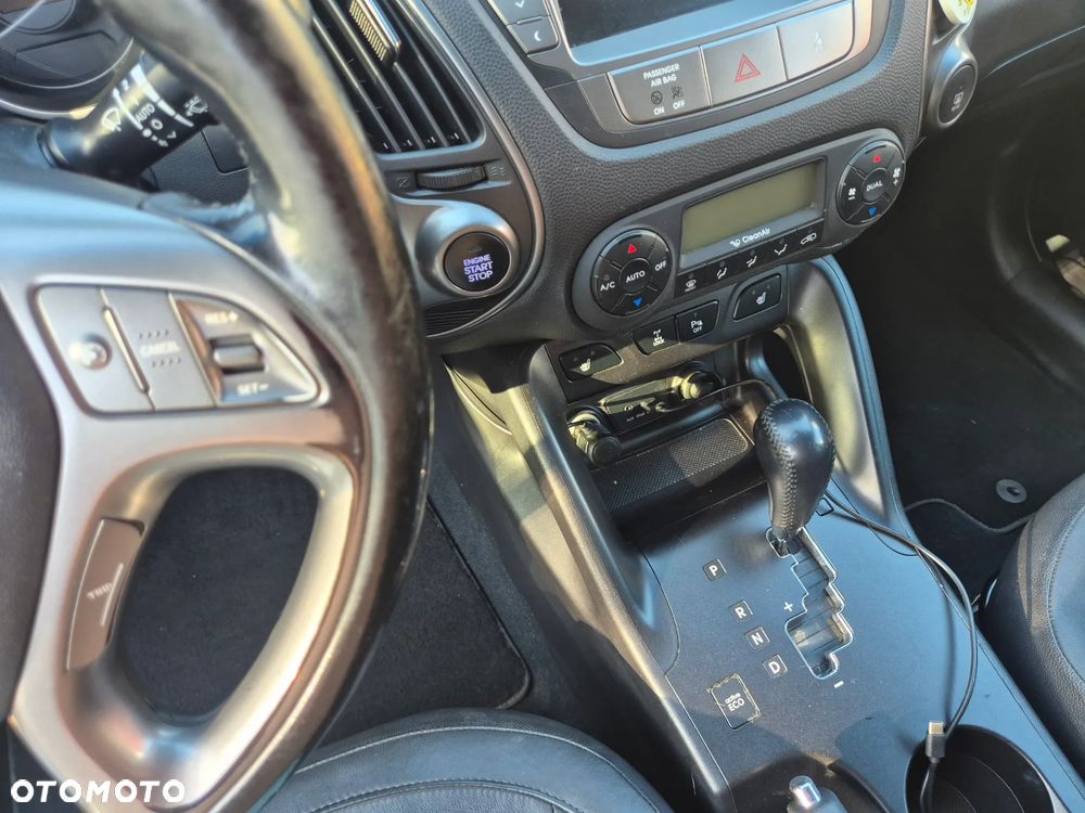 Hyundai Tucson 2.0 CRDI Premium 4WD - 12