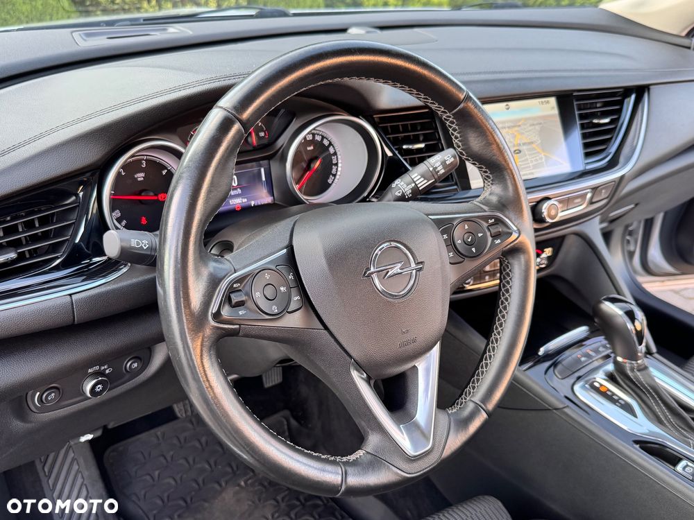 Opel Insignia 2.0 CDTI automatik Business Edition - 26