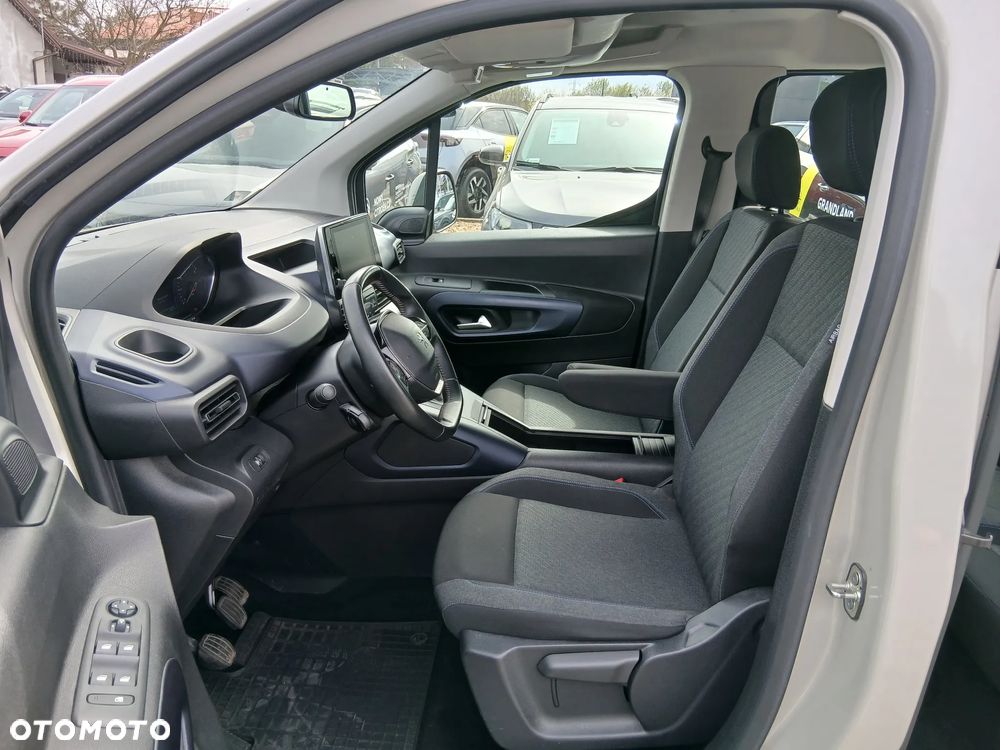 Peugeot Rifter 1.2 PureTech Allure S&S - 14