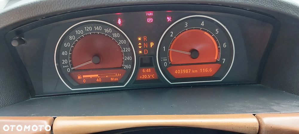BMW Seria 7 745i - 1