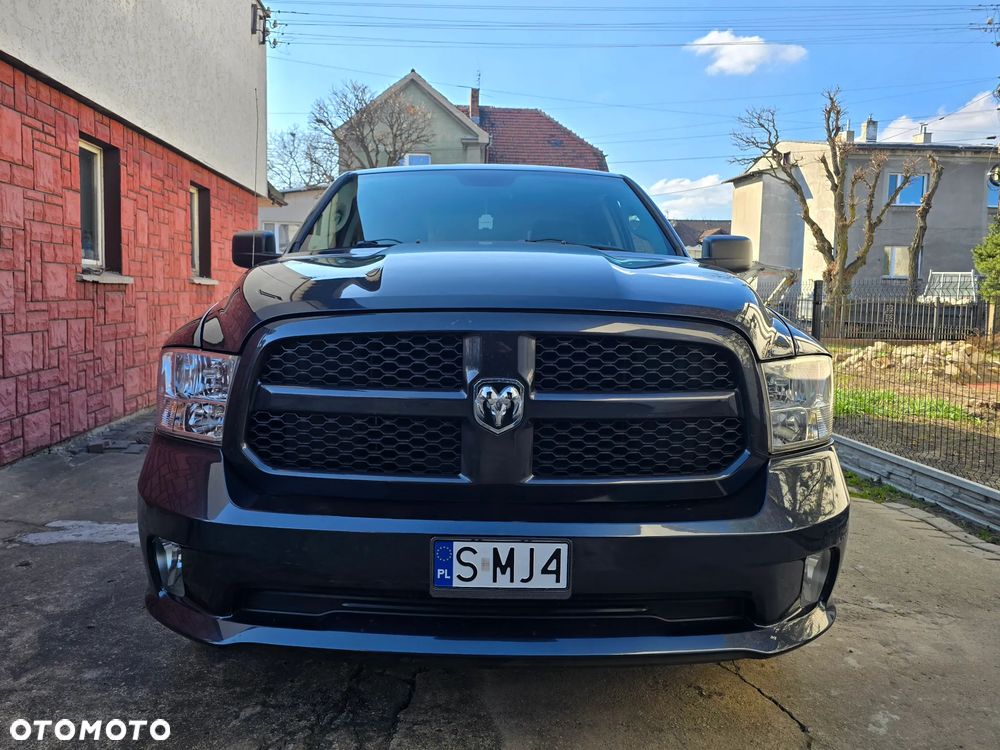 Dodge RAM - 2