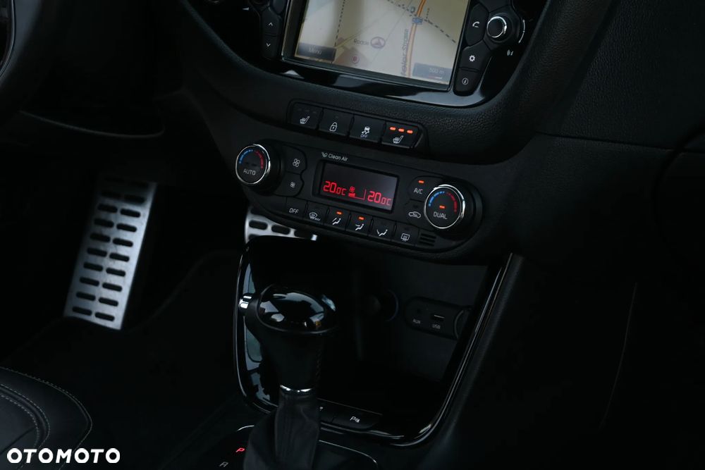 Kia Ceed 1.6 CRDi 128 Platinum Edition - 22
