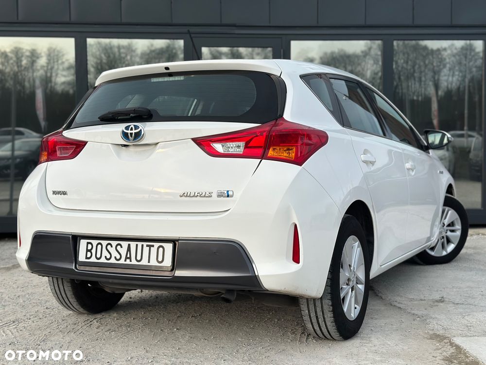Toyota Auris - 5