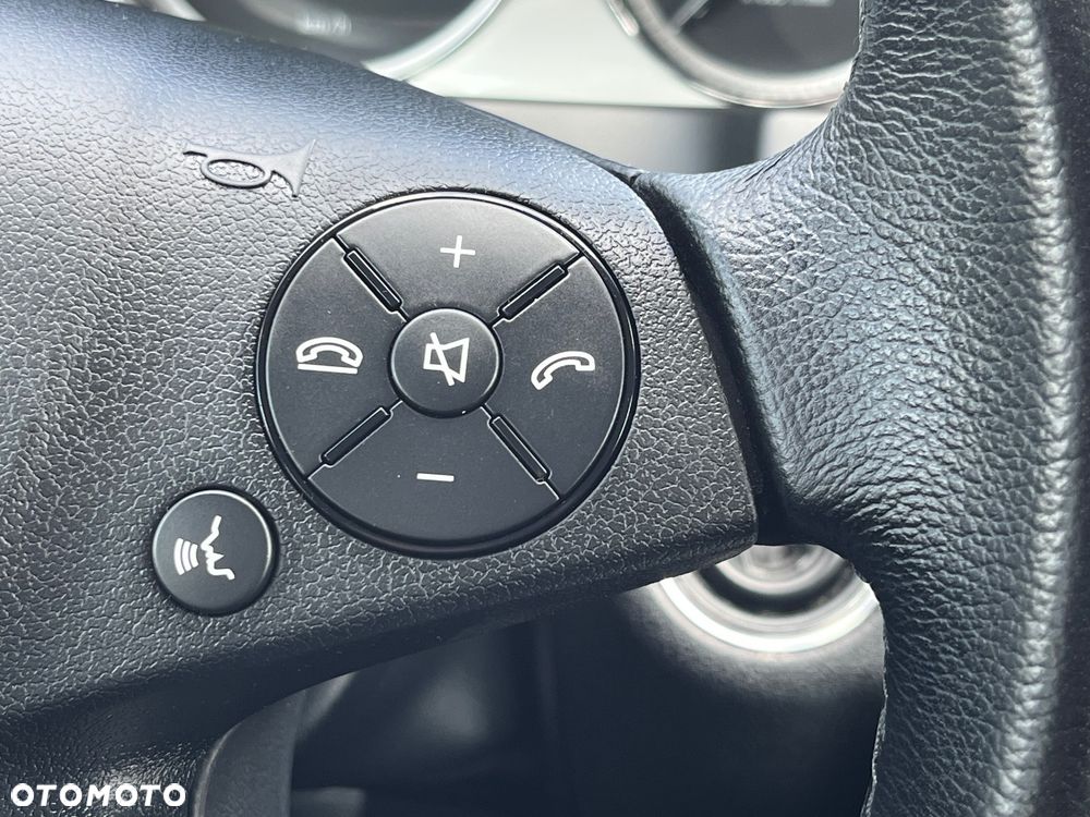 Mercedes-Benz Klasa C 180 Kompressor Automatik BlueEFFICIENCY Avantgarde - 22