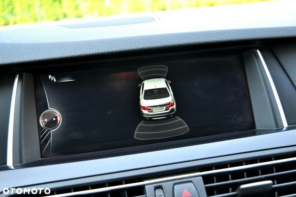 BMW Seria 5 - 25
