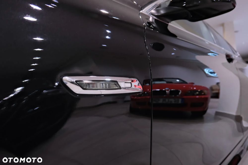 BMW Seria 5 530d Luxury Line - 22