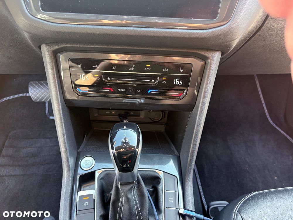 Volkswagen Tiguan Allspace - 12