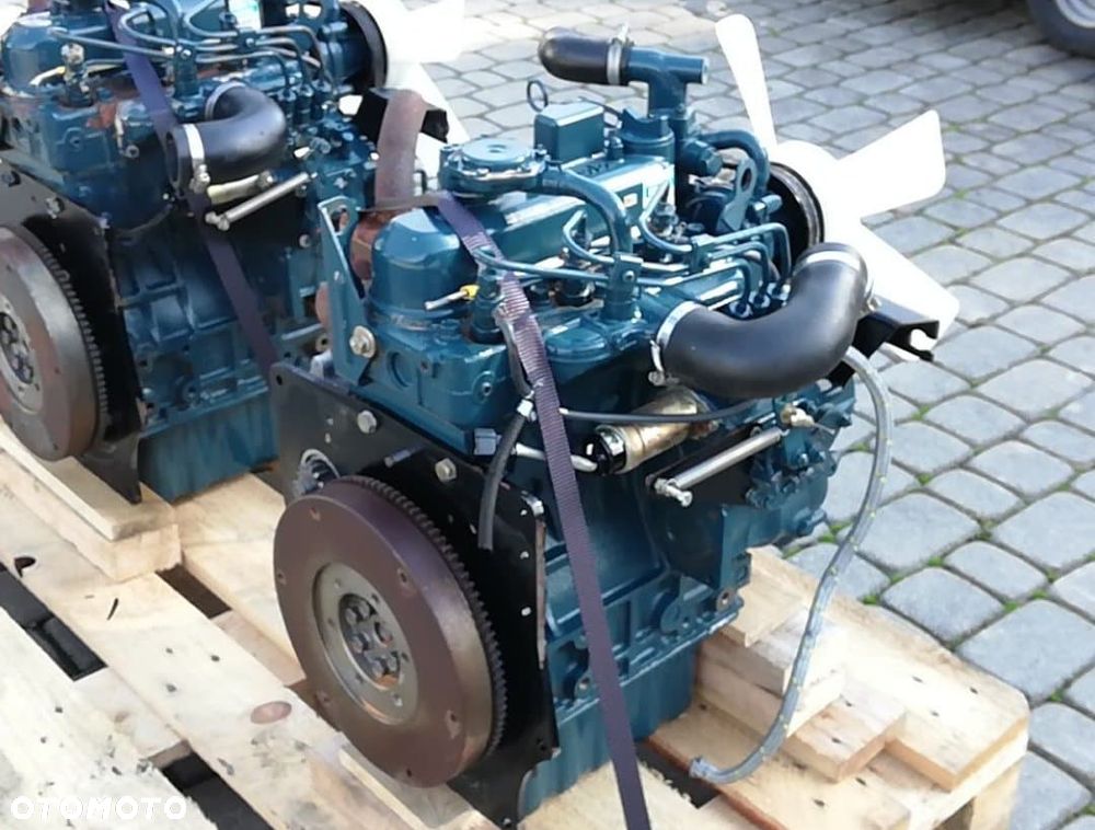SILNIK Kubota D905-E D905 E 17,5 kW 3600rpm 0,9l 11500zł netto - 8