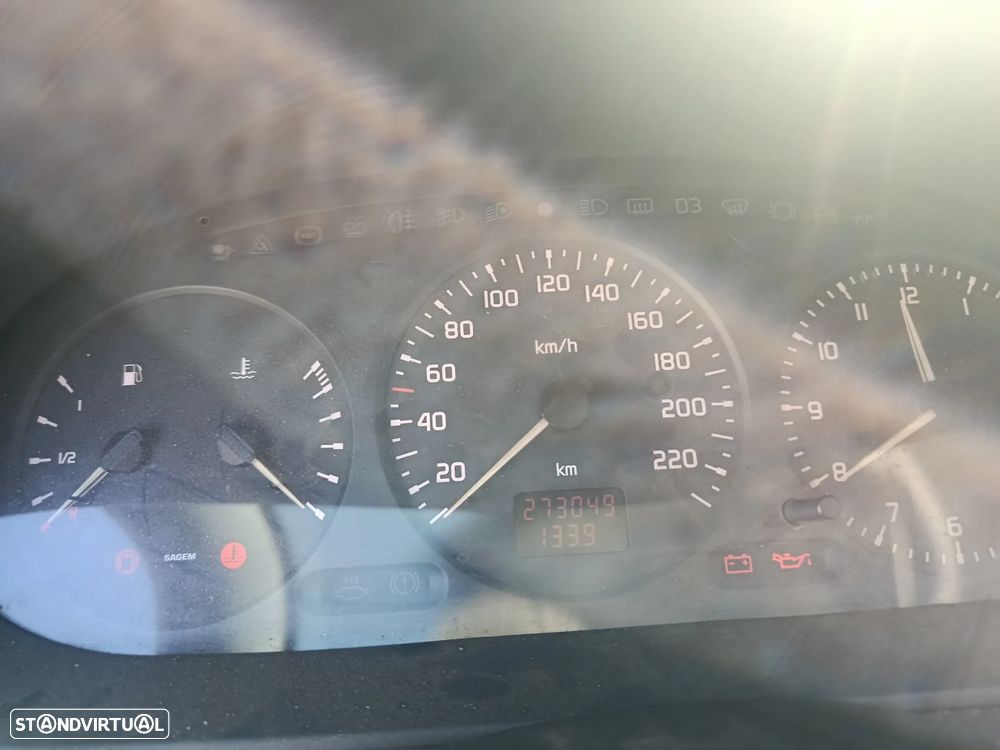 Renault Mégane 1.4 RN - 5