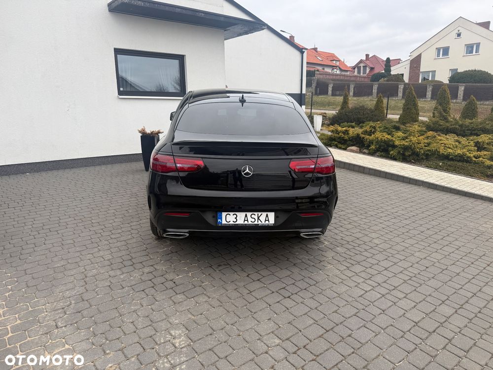 Mercedes-Benz GLE - 10