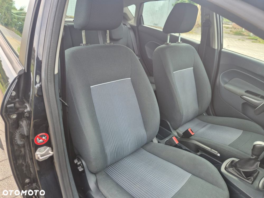 Ford Fiesta - 7