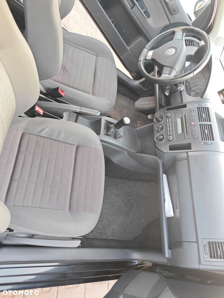 Volkswagen Polo - 10