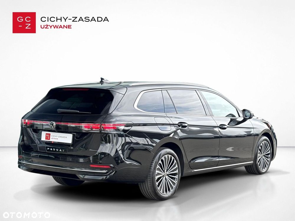 Volkswagen Passat Variant 2.0 TDI SCR Elegance DSG - 5