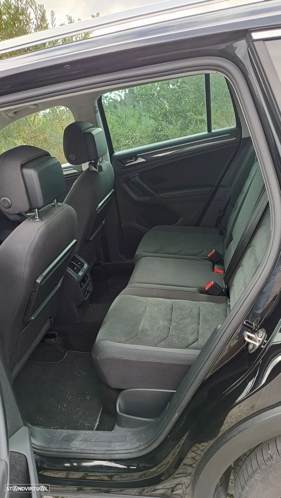VW Tiguan 2.0 TDI R-Line DSG - 17