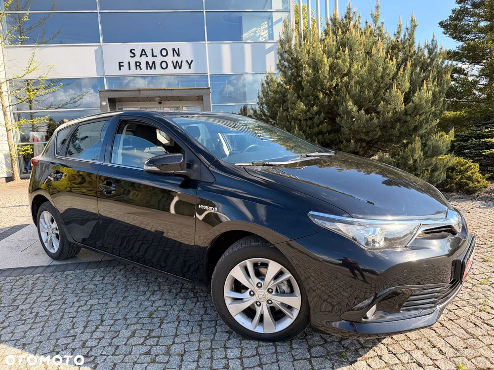 Toyota Auris 1.8 HSD Prestige NAVI - 33